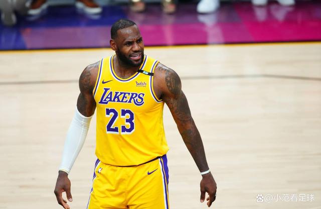 包含冲刺阶段犹他爵士造点机会：NBA总决赛节点到来；引发热议；年轻球员得到机会的词条