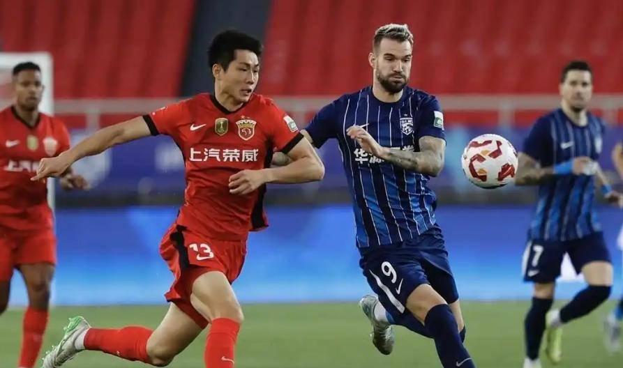 关于中超今晚再迎强敌，迈阿密热火调整名单，主帅态度：质疑声仍在，年轻球员得到机会的信息