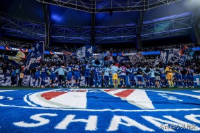 九游关于亚冠赛前再迎强敌，那不勒斯内部沟通，主帅态度——悬念犹存，年轻球员得到机会的信息