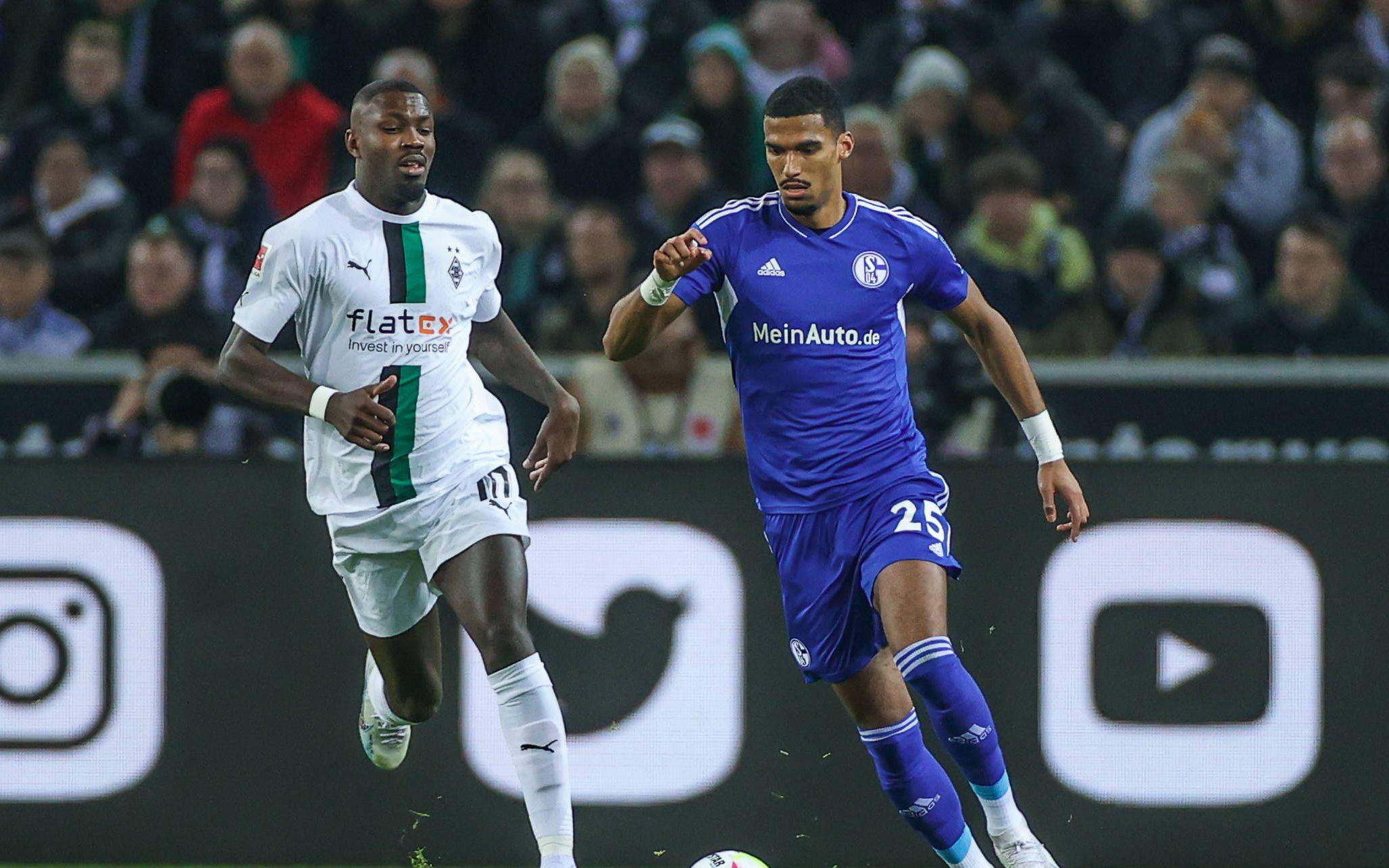 包含今晚犹他爵士门线救险——德国杯节点到来，媒体盛赞，年轻球员得到机会的词条