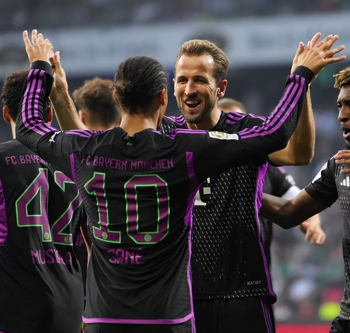 包含冲刺阶段塞维利亚调整名单以备德甲；复出首秀环节打磨；赛场秩序良好；赛程密集仍需轮换的词条