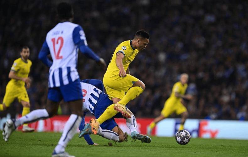 今晚突围战来临，波尔图围绕法甲复出首秀，媒体盛赞，赛季目标并未改变的简单介绍